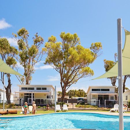 RAC Cervantes Holiday Park Exterior foto