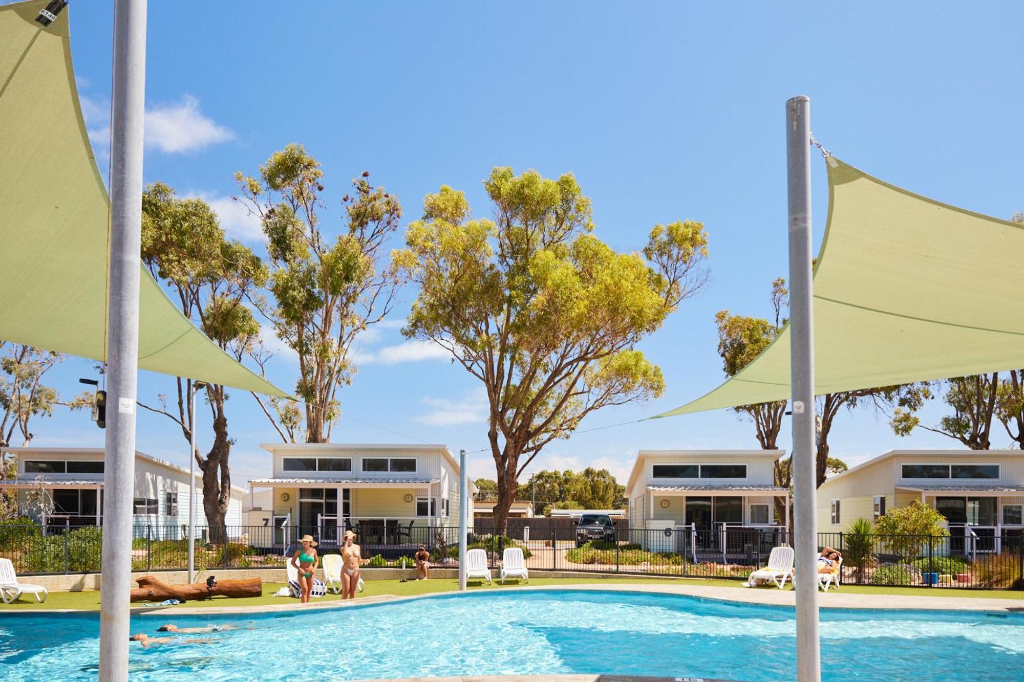 RAC Cervantes Holiday Park Exterior foto